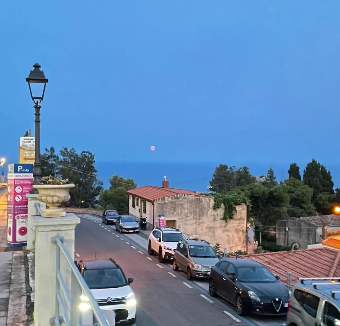 Casa vacanze Appartamento Al Mare Santa Teresa Di Riva